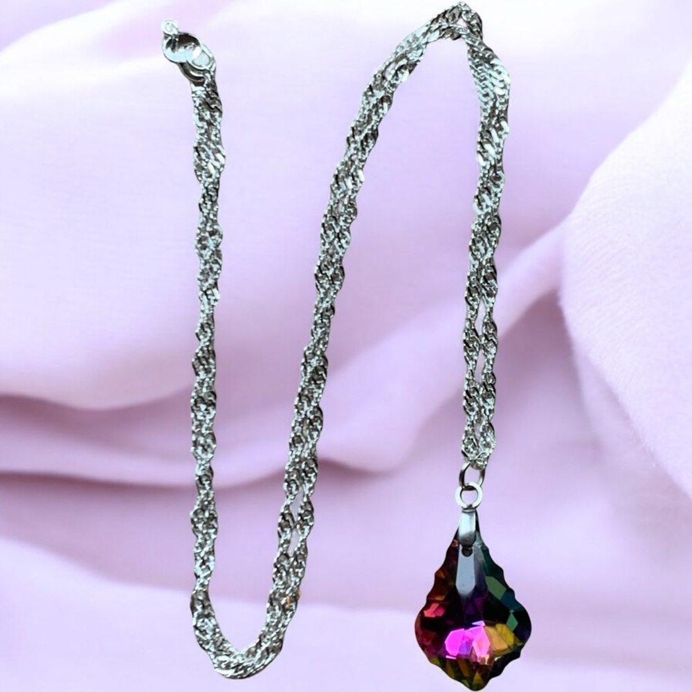 Silver Necklace with Multicolor irridescent Pendant AB